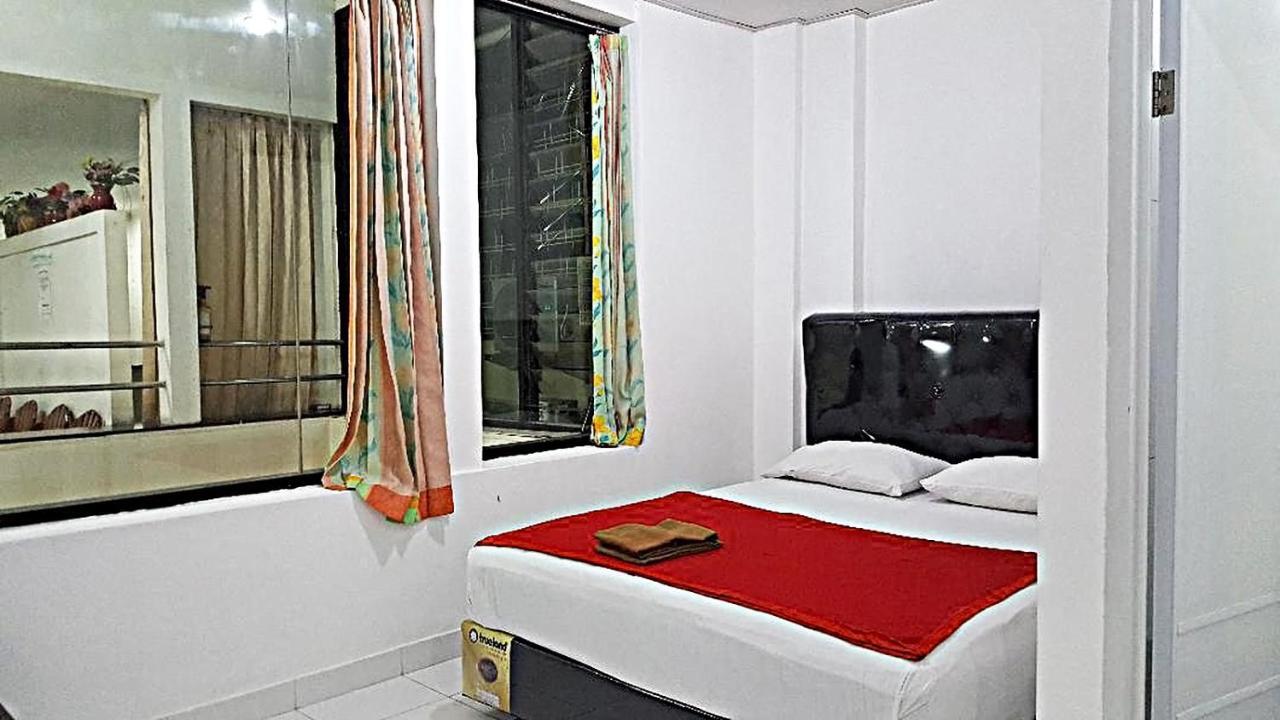 Mitra Hotel Yogyakarta Exterior photo
